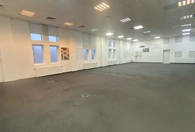 Spațiu comercial, de 700 mp, în Militari - 1