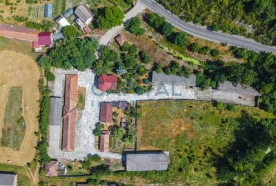 Teren intravilan, 10.000 mp, Imprejmuit+ drum privat+cladire de birouri, Dej - 2