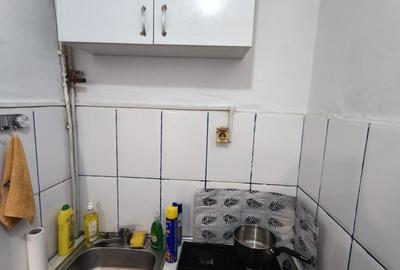 Garsonieră decomandată, mobilată în Energia - 5