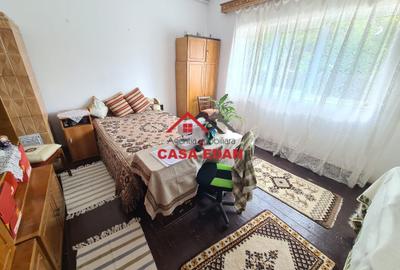 Apartament in casa--64.900 euro - 3