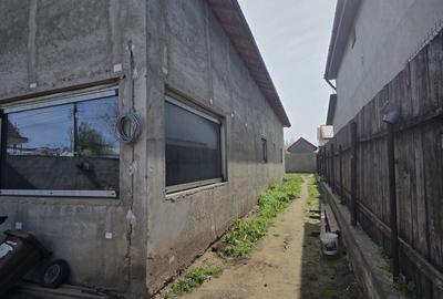Casă cu 4 camere în Radu Negru - 5