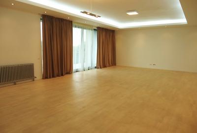 Spacios 4 rooms apartment with 4 bathrooms next to Verdi Park - 2