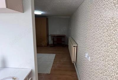 Inchiriez apartament cu o camera, 20-30mp, in zona centrala, la casa - 1