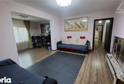 Apartament cu 3 camere semidecomandat în Central - 3