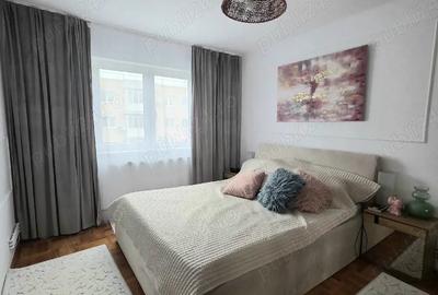 Apartament cu 3 camere semidecomandat în Aurel Vlaicu - 2