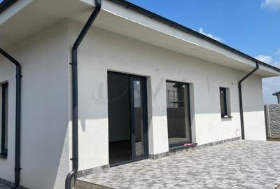 REV2002958 Casa 4 Camere Buftea Flamanzeni REV2002958 Casa 4 Camere Buftea Flamanzeni - 2