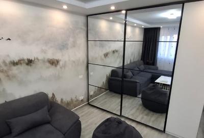 Inchiriez apartament 2 camere 51 mp - 2