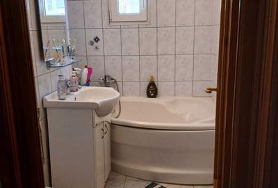 Apartament cu 2 camere decomandat în Buzaului - 7