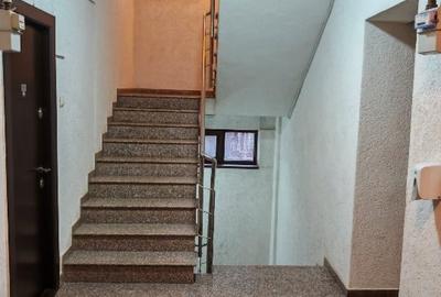 Apartament cu 2 camere, mobilat în Central - 1
