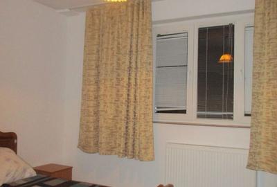 Apartament cu 2 camere decomandat în Drumul Taberei