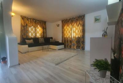 2 Cabane complet utilate, Dubova, Valea Ponicovei - 4