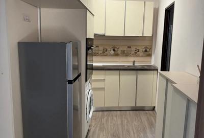 Apartament cu 2 camere decomandat în Frații Golești - 4