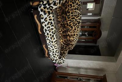 Casă cu 4 camere în Central - 2