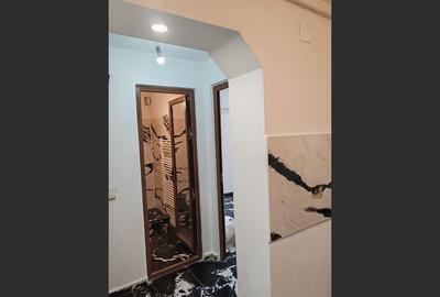 Apartament spațios 3 camere, Tg-Jiu (Sud) - 14