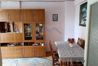 Apartament cu 3 camere decomandat în Ampoi 2
