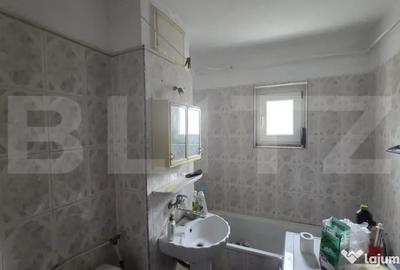 Apartament cu 3 camere decomandat, mobilat în Lăpuș Argeș - 8