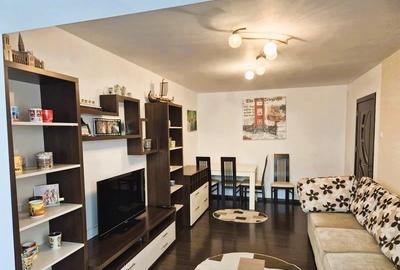 Apartament cu 4 camere decomandat, mobilat în Astra