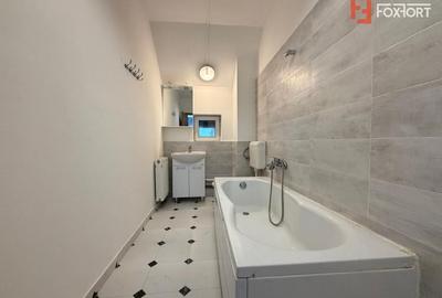 Casă individuală cu 5 camere cu Canalizare în Bălcescu - 2