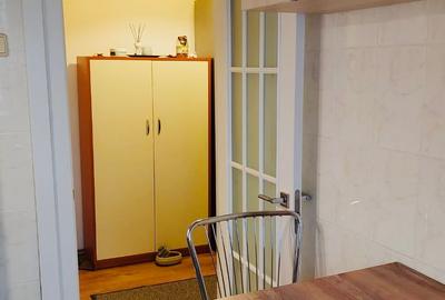 Carol, Mitropoliti, ap. 2 camere, et.1, 58mp, recent renovat, 500Euro/luna - 11