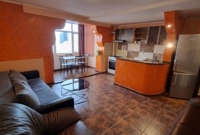 Apartament cu 2 camere semidecomandat, mobilat în Unirii - 1