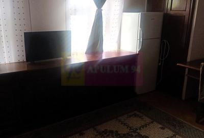 Garsonieră decomandată în Kiseleff