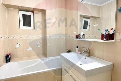 Apartament cu 3 camere decomandat, mobilat în Central - 8