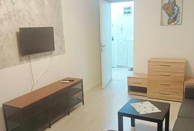 Garsonieră decomandată în Theodor Pallady