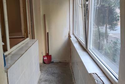 Apartament cu 2 camere decomandat în Alexandru Obregia - 2