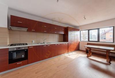 Casă individuală cu 12 camere cu Teren 4563 Mp în Bughea de Sus - 7