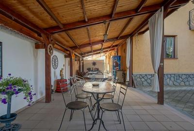 Casa / Vila de vanzare in Rasnov, afacere-Pensiune clasificata - 10