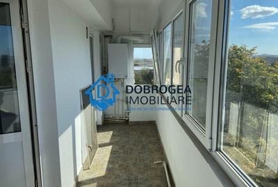 Apartament cu 3 camere decomandat, mobilat în Babadag - 2