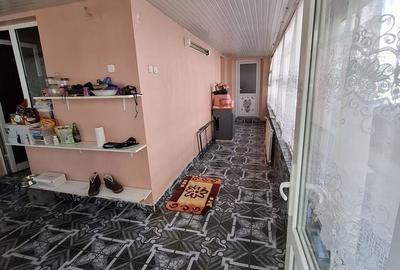 Apartament cu 2 camere decomandat în Nicolina - 3