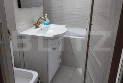 Apartament 3 camere,gradina si parcare, 52 mp, Aleea Postavarului - 7
