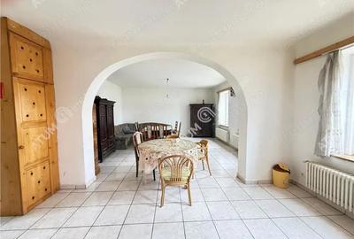 Casa cu 9 camere 300 mp utili zona Turnisor in Sibiu - 2