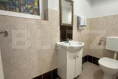 Garsonieră decomandată în Central - 7