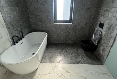 Casă cu 4 camere în Central - 6