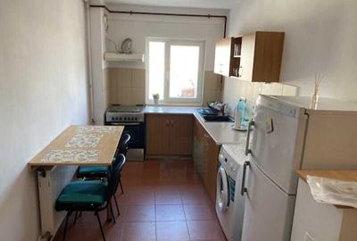 Apartament cu 2 camere semidecomandat în 13 Septembrie - 2