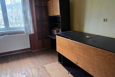 Casă cu 4 camere în Central - 5