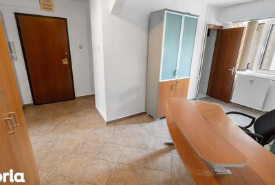 Apartament cu 3 camere semidecomandat, mobilat în Nerva Traian - 7