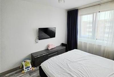 Apartament cu 3 camere decomandat, mobilat în Palazu Mare - 15