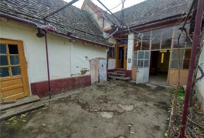 Berliste, Casa pt 2 Familii, la Sosea, Pret Negociabil - 16