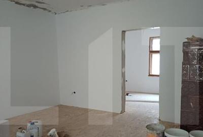 Casa de vanzare cu 2 camere ,Curtea41 - Tg Secuiesc, zona c - 16