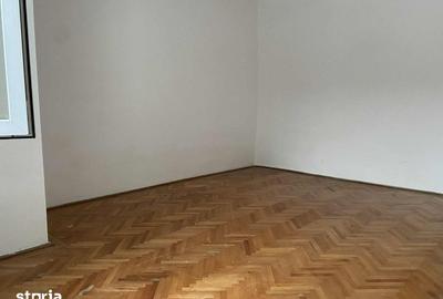 Casă cu 2 camere cu Teren 50 Mp în Central - 5