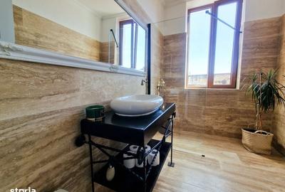 Apartament cu 3 camere semidecomandat în Ultracentral