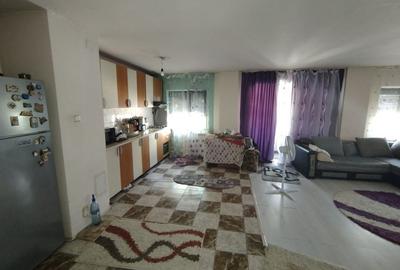Apartament cu 3 camere decomandat în Exterior Vest - 6