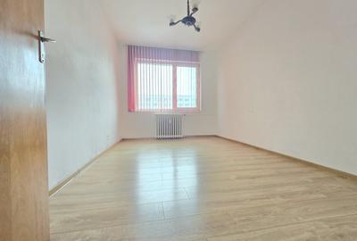 Apartament cu 2 camere decomandat în Titan - 5