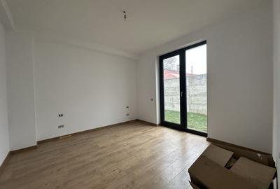 Apartament 3 camere parter cu curte. - 7