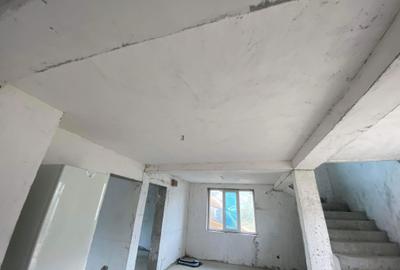 Casă cu 4 camere în Central - 5