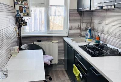 Apartament cu 3 camere în Aurel Vlaicu - 2