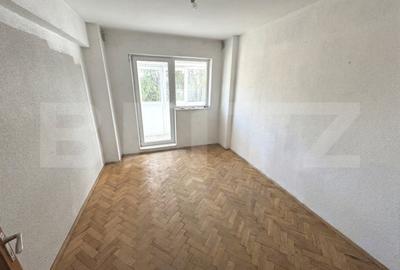 Apartament cu 3 camere decomandat în Cetate - 1
